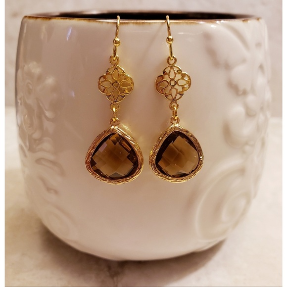 LRochelleDesigns Jewelry - Amber Earrings with Filigree Detail